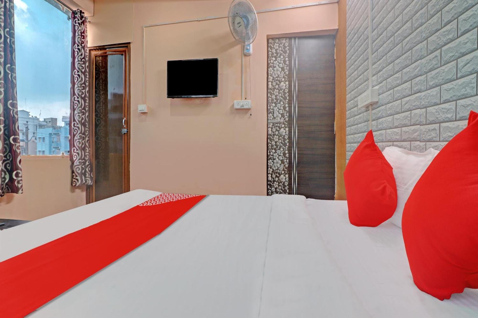 Hotel O Ki & Kaa Danapur Екстериор снимка